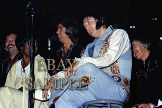 Elvis Presley Concert Photo 4909 Huntsville,  Al 9 - 06 - 76 Evening