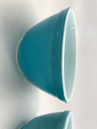 2 Vintage PyrexAqua Turquoise/Robin Egg Blue Small Nesting Mixing Bowl 1 1/2 Pt 4
