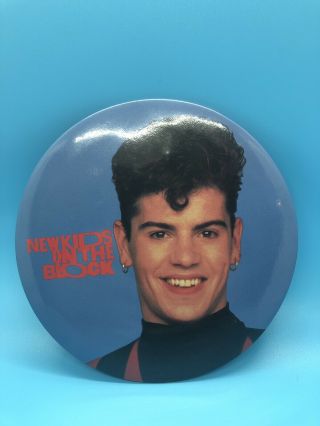1989 Jordan Knight Kids On The Block Jumbo Pin 6 Inches