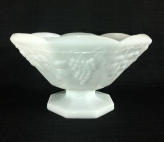 Vintage 9 " White Milk Glass Fruit Bowl Centerpiece Pedestal Grape Designs