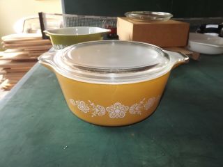Vintage Pyrex 475 - B Butterfly Gold Large 2.  5 Qt.  Casserole With Lid