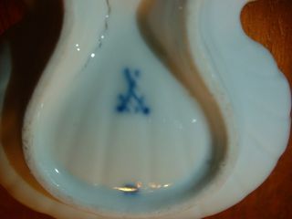 Antique 19ThC Meissen Porcelain Blue Onion Double Salt 4