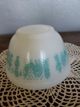 Vintage PYREX Mixing Bowl TURQUOISE on WHITE Amish Butterprint 1 1/2 Pint 401 2