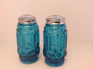 Vintage L.  E.  Smith Moon And Stars Blue Glass Salt & Pepper Shaker Set