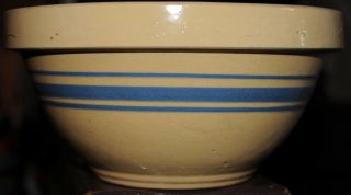 Vintage Blue Stripes Yellow Ware Mixing Bowl - 9.  5” Stoneware 1930 - 40’s :)
