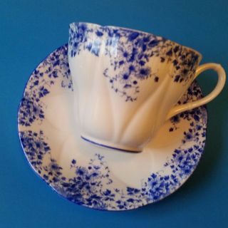 Royal Albert Dainty Blue Tea Cup and Saucer 3