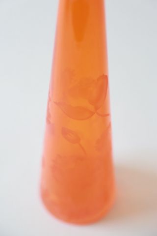 JAGUAR etched floral orange studio art glass vase 4