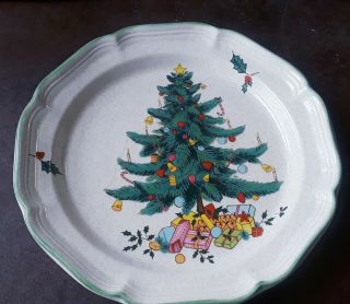 Mikasa Festive Season Eb451 Set Of 4 Christmas Tree Ceramic Dinner Plates Japan