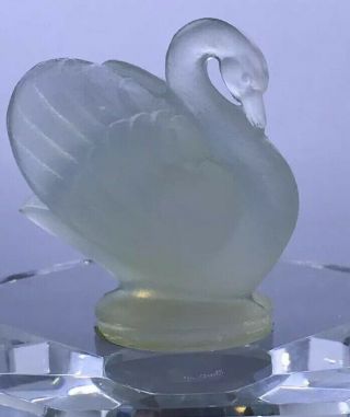 Vintage Sabino French Opalescent Glass Swan Figurine Signed