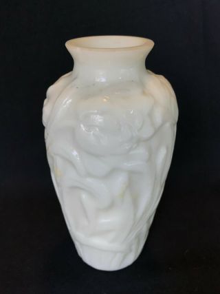 Consolidated Phoenix Art Glass Vase Flowers Floral,  Jonquil White Milk Glass