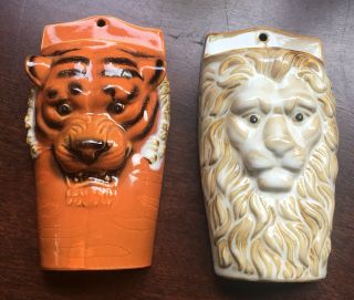 Vintage Tiger & Lion Wall Pocket Pair Set Orange Cat Ceramic Mcm Zoo Animal