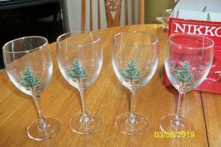 4 Nikko Christmastime Christmas Tree 10 - 1/2 Oz All - Purpose Glass Goblets W/ Box
