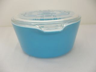 Vintage Pyrex Blue Casserole Dish w/Patterned Lid 2