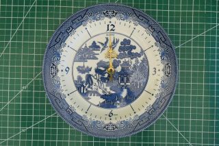 Churchill England Regal Blue Willow 10” Dinner Plate Quartz Wall Clock