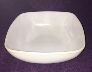 Vintage Pyrex White Square Hostess Serving Bowl Dish 1 1/2 Qt 515b - 015 7 3/4 "