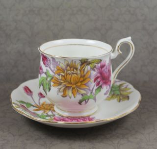 Vintage Royal Albert Flower of the Month Chrysanthemum Bone China Tea Cup Set 2