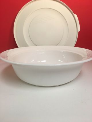 Corning Ware L - 21,  L - 22 Casual Elegance Round Large Serving Bowl With Lid