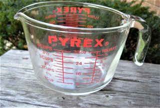 Vintage Pyrex 4 Cup/ 1 Quart Measuring Cup Red Lettering Metric Open Handle 532