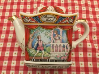 Sadler Shakespeare Romeo and Juliet Staffordshire Teapot 4445 6
