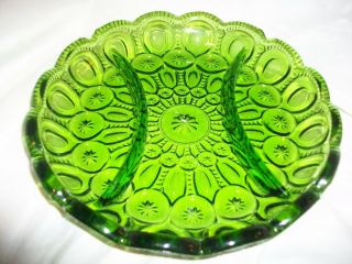 Vintage L.  E.  Smith Green Moon & Star Divided Serving Snack Relish Dish Heavy