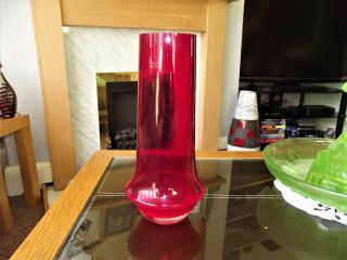 Stunning Large Riihimaki? Chimney Vase In Red