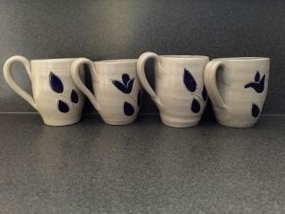 4 Williamsburg Pottery Salt Glazed Stoneware Coffee Mugs Cups Cobalt Blue