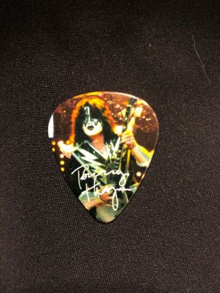 Kiss Hottest Earth Tour Guitar Pick Tommy Thayer Saint Paul Mn 9/4/10 Signed Wow