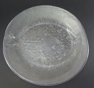 Swedish Kosta Boda Ann & Goran Warff Art Glass Fish Plate 10 "