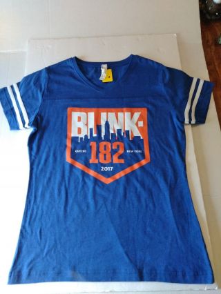 Blink 182 Queens York Tour Ladies Medium 2017 Concert T Shirt Punk Rock
