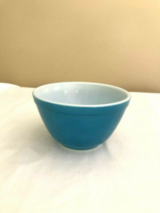 Vintage 401 Primary Blue 1.  5 Pint Pyrex Ovenware Small Nesting Mixing Bowl Usa