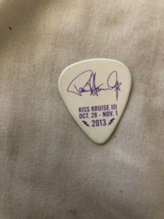 KISS Kruise III 3 Guitar Pick Eric Singer Autographed 2013 Starchild Green Cat 4