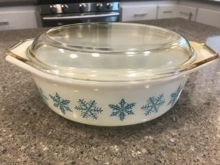 Vintage Pyrex 043 1.  5qt Turquoise Snowflake Casserole Dish With Lid 943 C 25