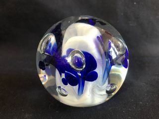 Elwood Indiana Blue Flowers With Controlled Bubble Art Glass Paperweight