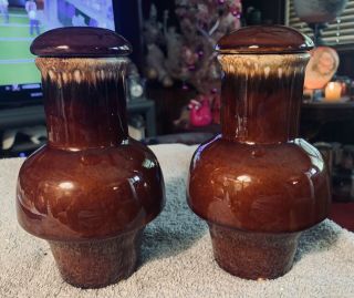 2 Hull Pottery Brown Drip Carafes W Lids Oven Proof Crestone 7” Tall