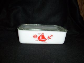 Mckee Milk Glass Red Sailboat Refrigerator Casserole Pan Baking Dish 8x5 W/lid