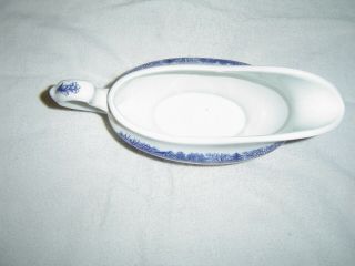 Currier and Ives “Early Winter” Gravy Boat Server made in England 4