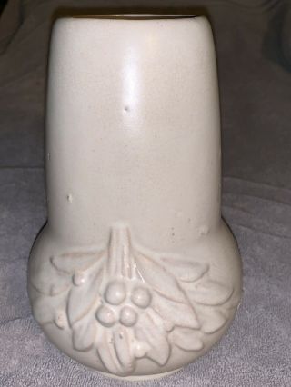 1930’s Mccoy Pottery Leaves & Berries Matte White Stove Pipe Vase 8 "