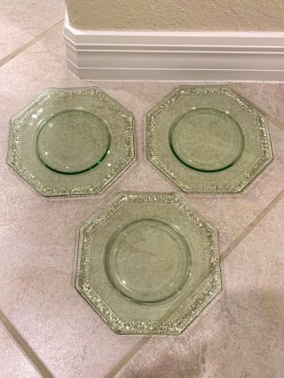 Le Smith Depression Glass Pebble Rim Green Salad Dessert Plates,  7 Inch