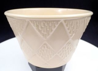 Mccoy Pottery Floraline 572 White Diamond 6 3/8 " Planter 1960s - 1970s