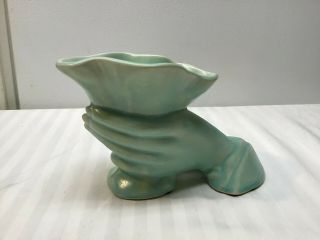 Vintage Nelson Mccoy Pottery Green Hand Holding Cornucopia Vase - 1940 