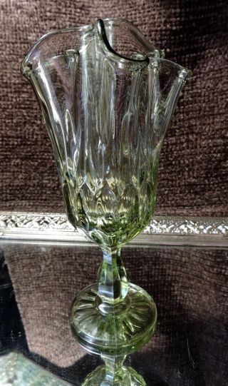 Vintage Fenton Colonial Green Thumbprint Handkerchief Vase 5