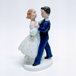 Vintage Bing And Grondahl B&g Denmark Porcelain Dancing Couple 8 " 2385