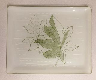 Chance Glass - Rectangular Tray - Green Leaf Pattern