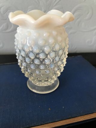Vintage Fenton Glass White Opalescent Hobnail Vase 3.  5 