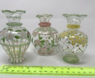 Adorable Princess House Rose Floral Set Of Three Clear Hand Painted Mini Vases