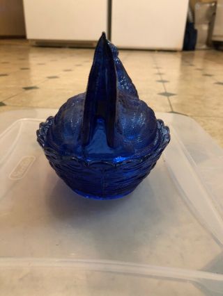 COBALT BLUE HEN ON NEST SCALLOPED GLASS CHICKEN CANDY DISH 2