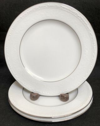 Noritake Whitecliff Platinum 3 Bread & Butter Plates
