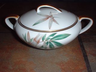 Lidded Sugar Bowl From Noritake In The 