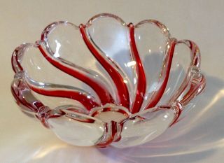 Mikasa Red & Clear Art Glass Peppermint Swirl Candy Dish/ Bowl 2