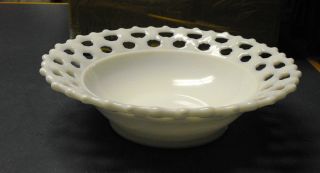 Vintage Anchor Hocking White Milk Glass Large Serving Bowl With Lace Edge 9.  5 "